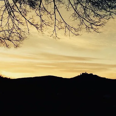 Maisonette Suedstadtvilla * إيزيناخ